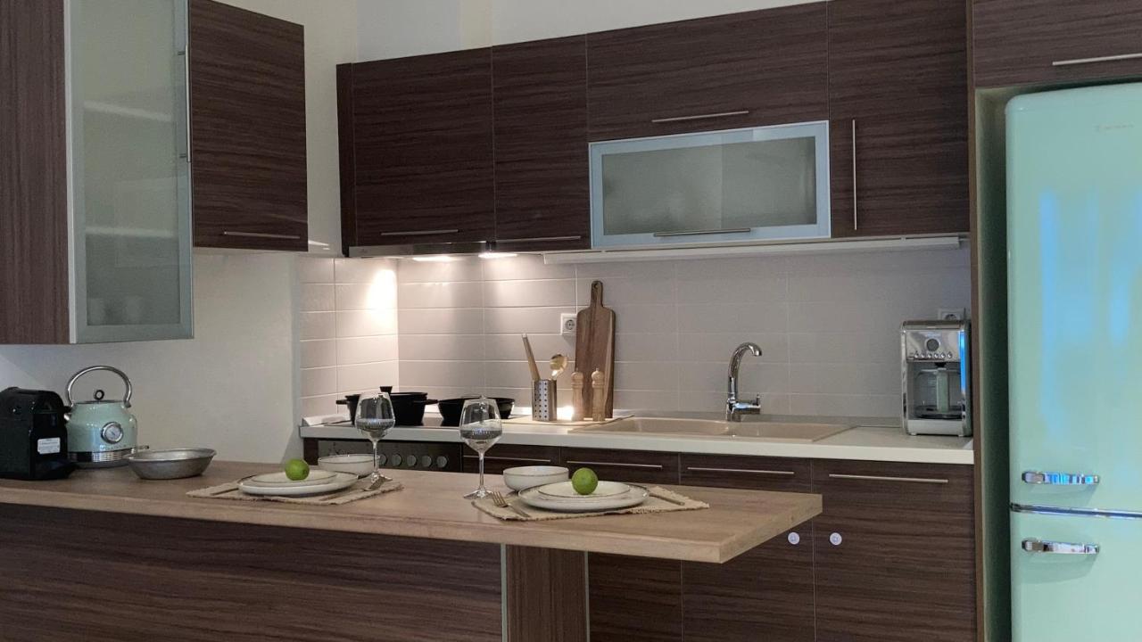 Apartment Bright Luxury Apt. *